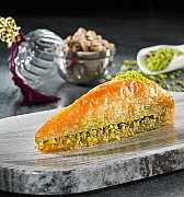 TRIANGLE BAKLAVA